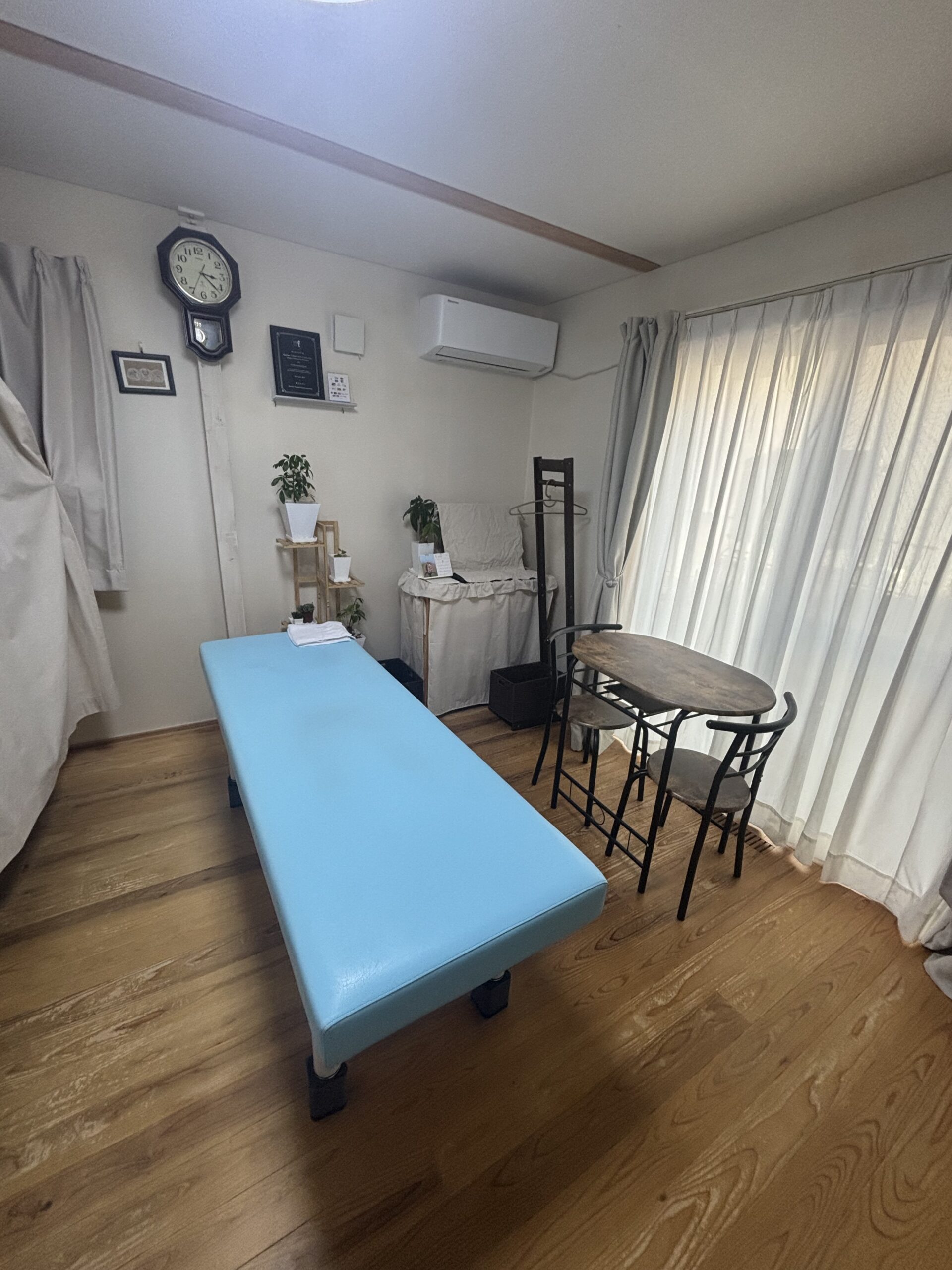 実際ストレッチをする場所です。自宅サロンなので周囲に気にすることなく受けれます。